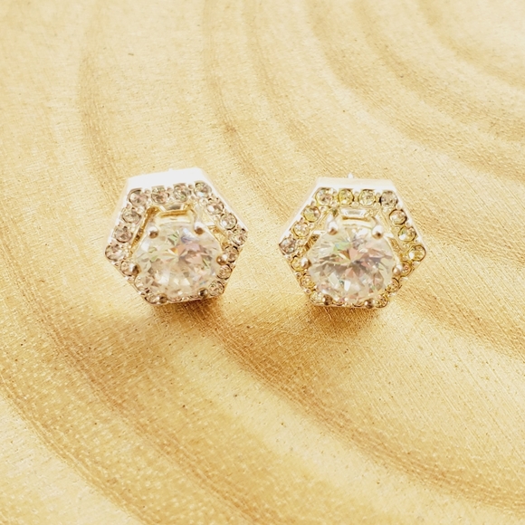 Origami Owl Jewelry - Origami Owl CZ studs with crystals inset earrings